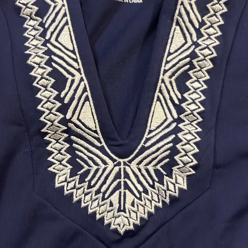 Lands End rashguard swim top dark blue white appliqué S preppy vacation beach